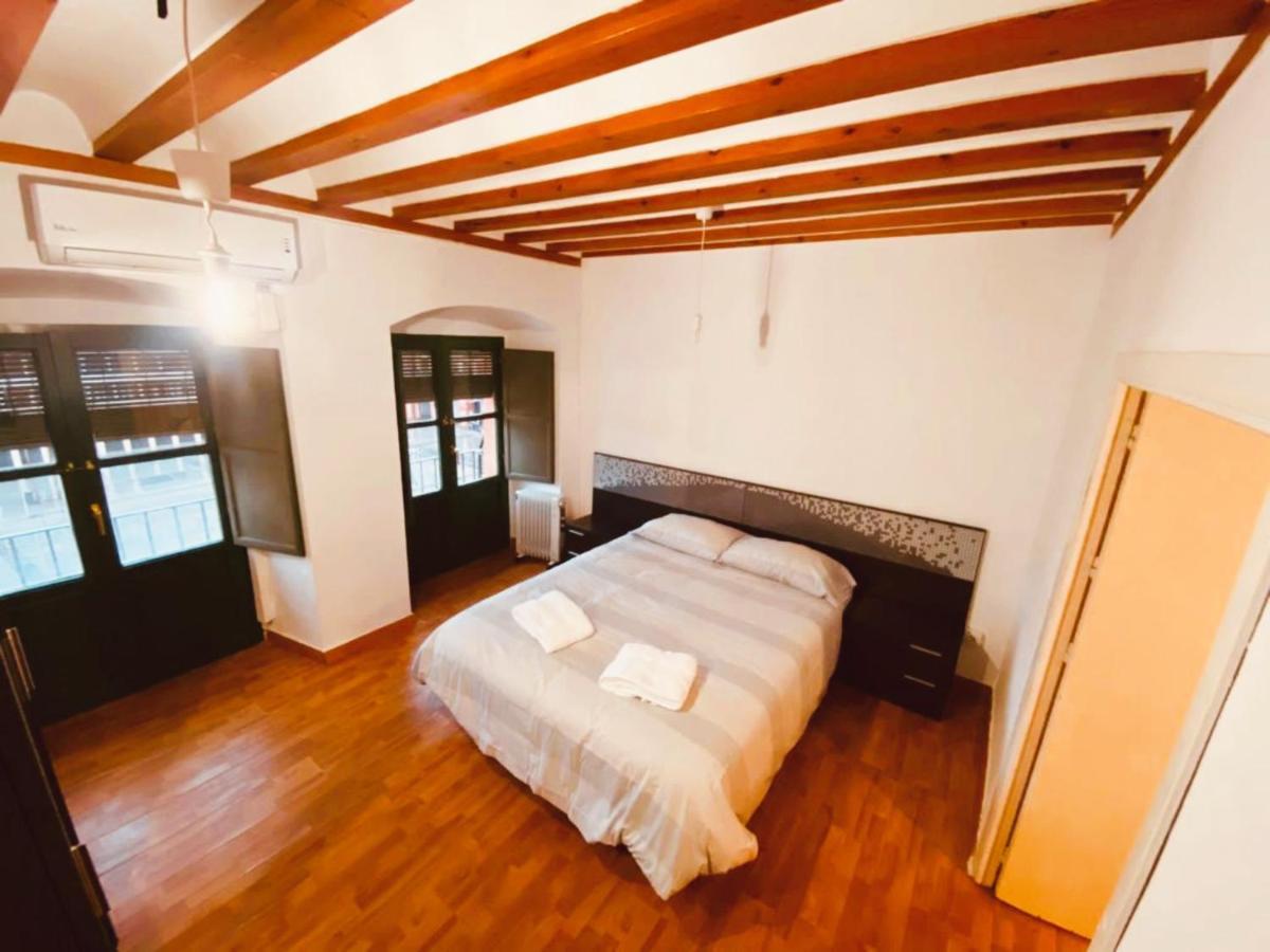 Casa En Plaza De La Corredera Con Balcon Lejlighed Córdoba Eksteriør billede